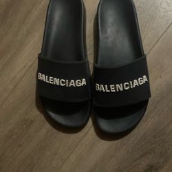 Balenciaga Slides 