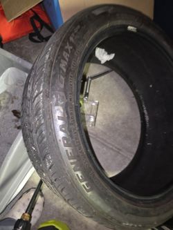 General 255 40 zr19 tire 19" new