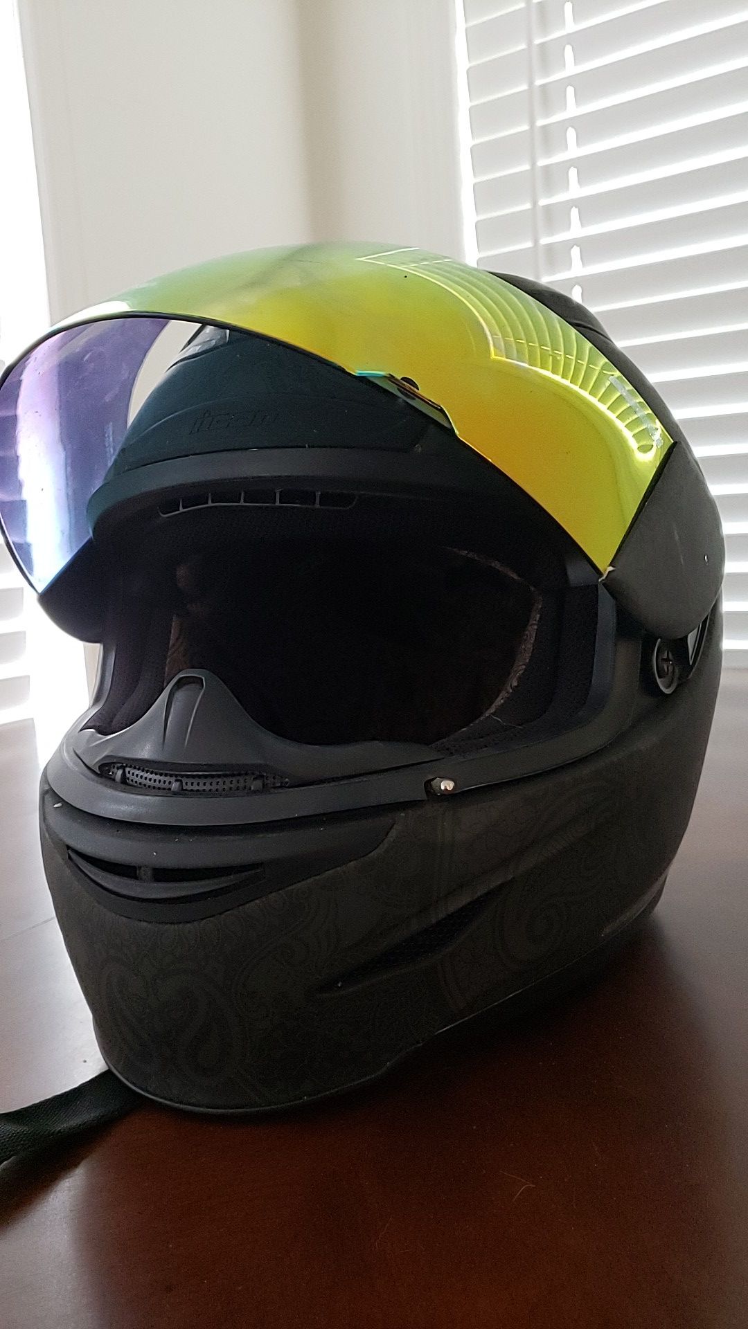 Icon Airmada Motorcycle Helmet