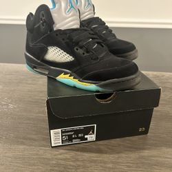 Air Jordan 5 Retro GS Size Youth 5 1/2