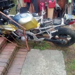 94 Honda CBRF2