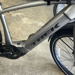 Trek Men’s Allant 8 S Electric Bike