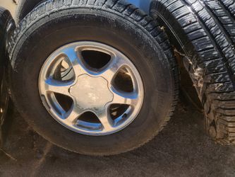 2001-06 yukon denali OEM rims