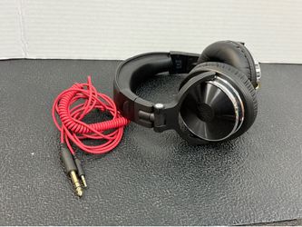 OneOdio over the ear DJ wired hi-res headphones