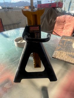 Craftsman 6 ton jack stand heavy duty, only 1 ( Chelmont Center Area )