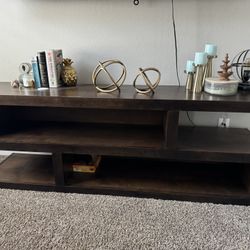TV Stand 