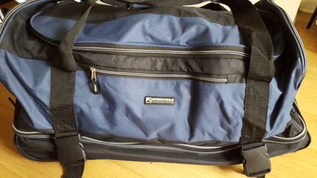 Rolling Duffle Bag 30 in