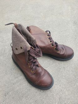 Dr marten boots