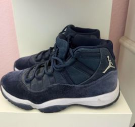 Jordan 11s