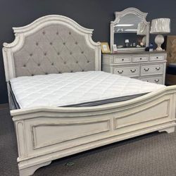 $55 Down finance Bedroom Set Queen Bed King Bed chest mattres Bunk Bed vanity set Dining Set Dining table Bed frame