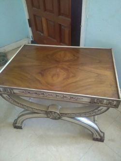 End table