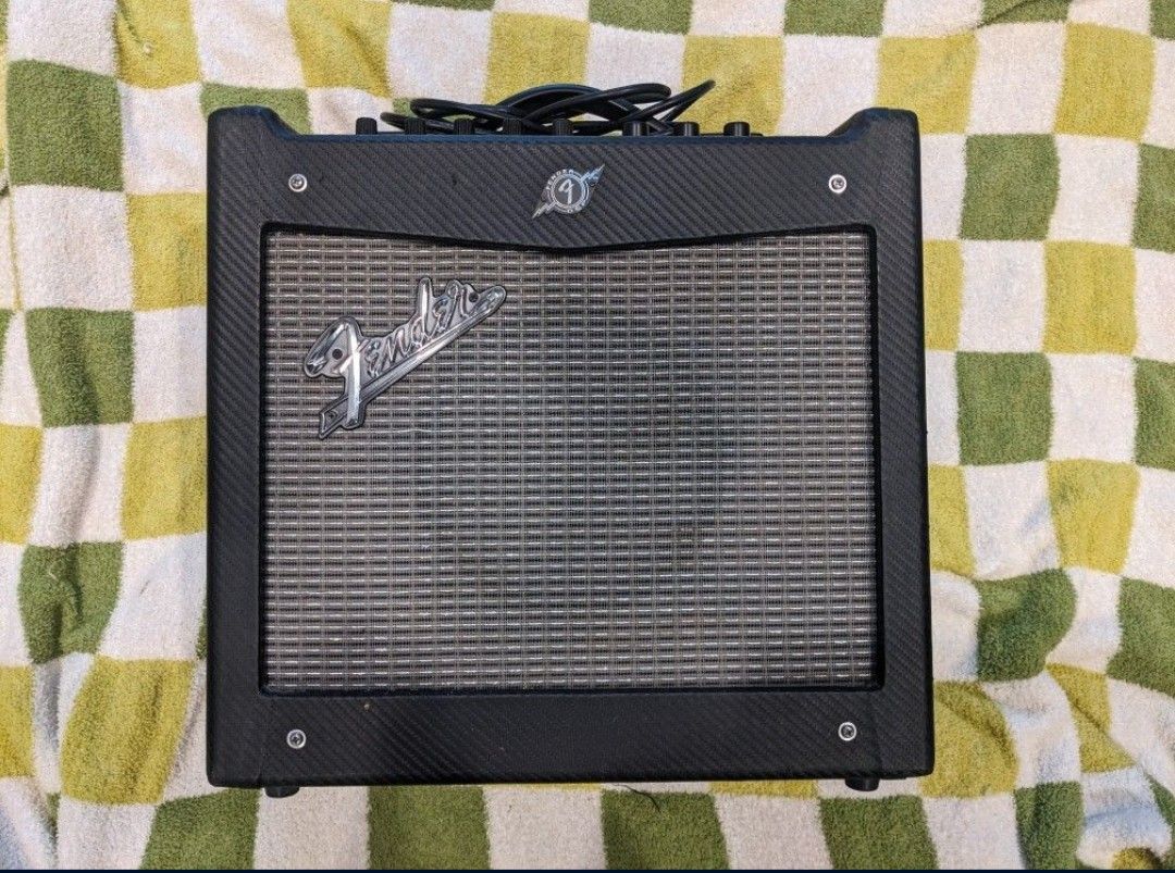 Fender mustang 1 Amp