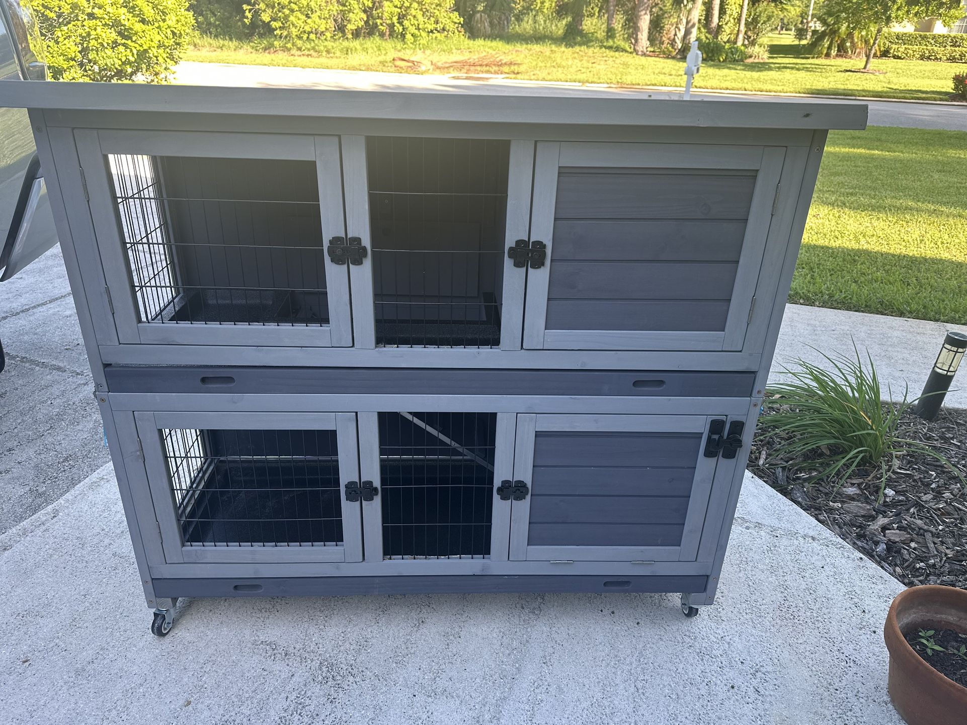 Aivituvin Rabbit Hutch