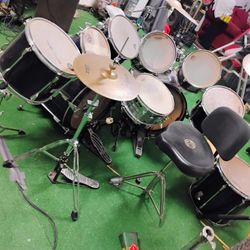 Large Drum Set 
