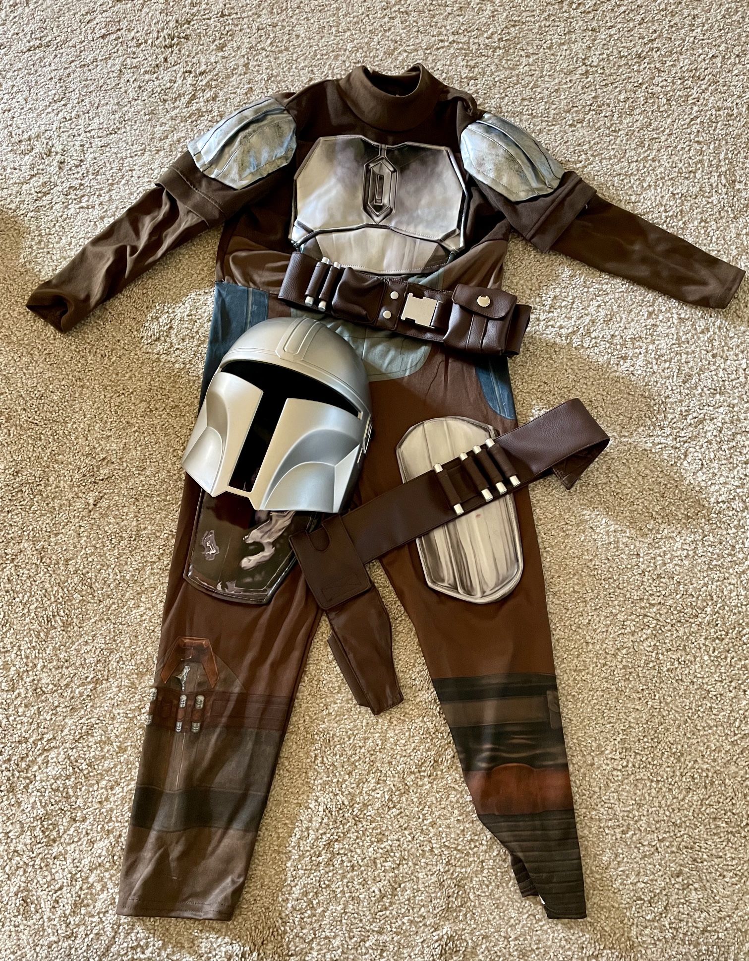 Disney Store Mandalorian Costume