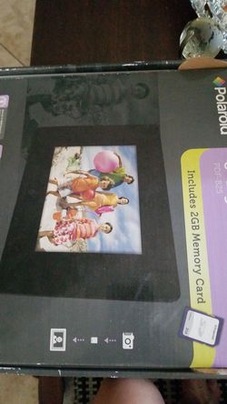 polaroid digital frame