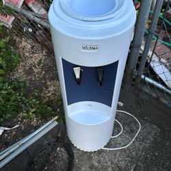 Ice ❄️Cold 💦 Water Cooler