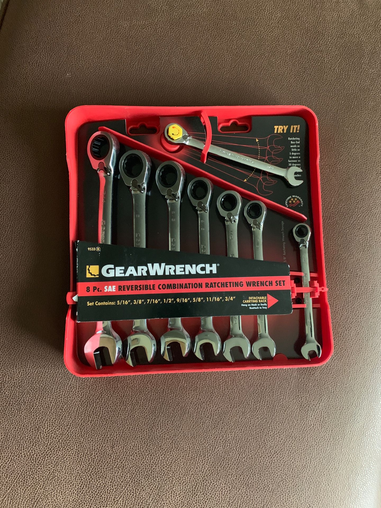 Gear wrench
