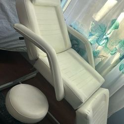 Estetitian Chair
