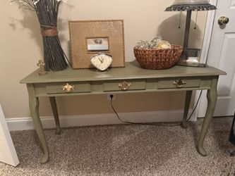 Green side Table
