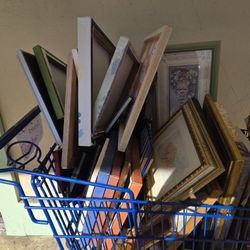 Pictures- Small ( Read ALL the Description)