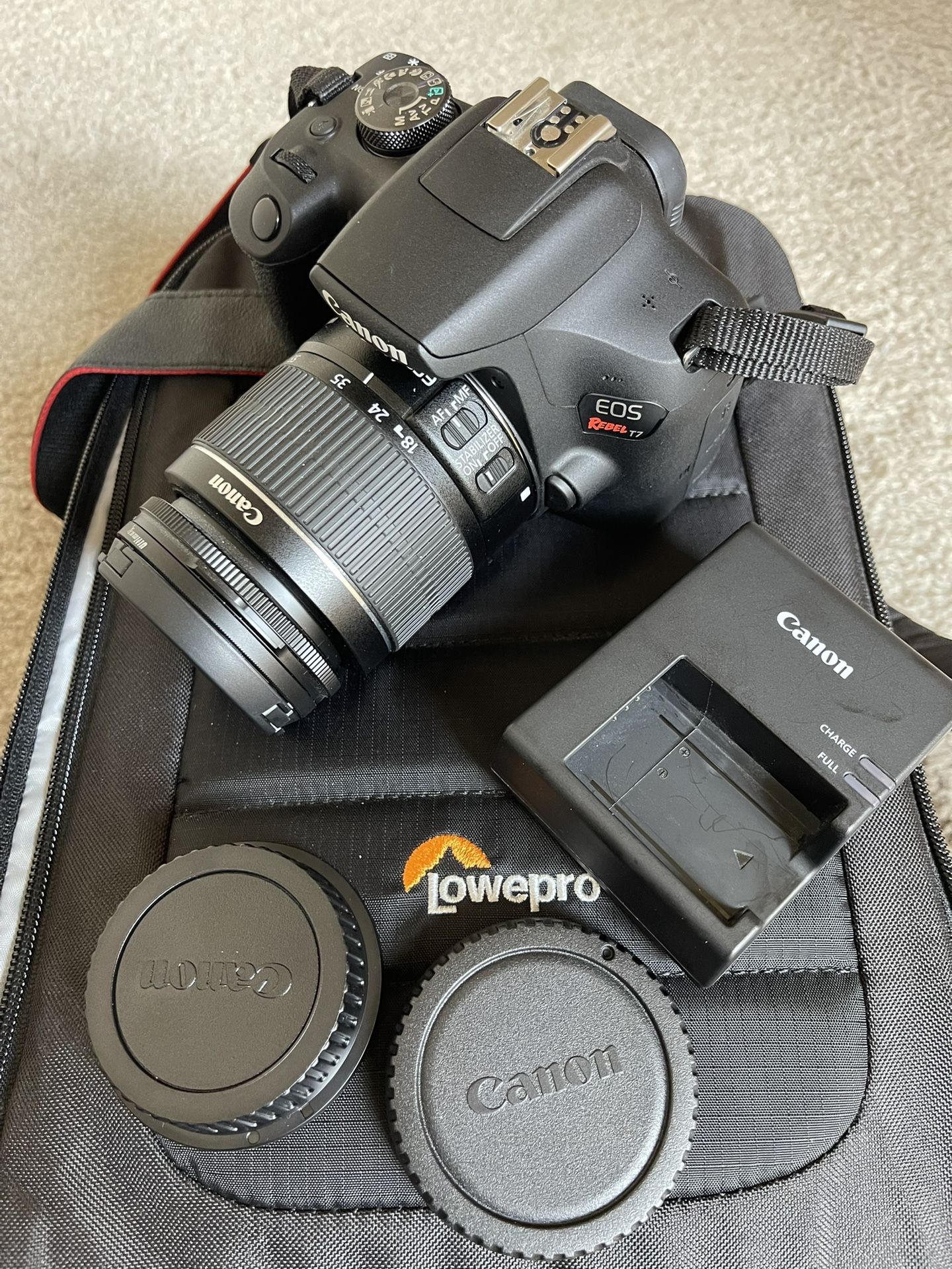 Canon T7. Like Brand New