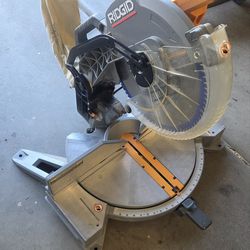 MITER SAW RIDGID 12 INCH