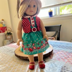 American Girl Doll  Historian Kit Collector *RARE*