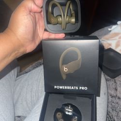 Powerbeats Pro 