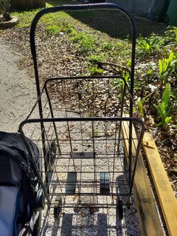 Big Metal Cart Great Condition