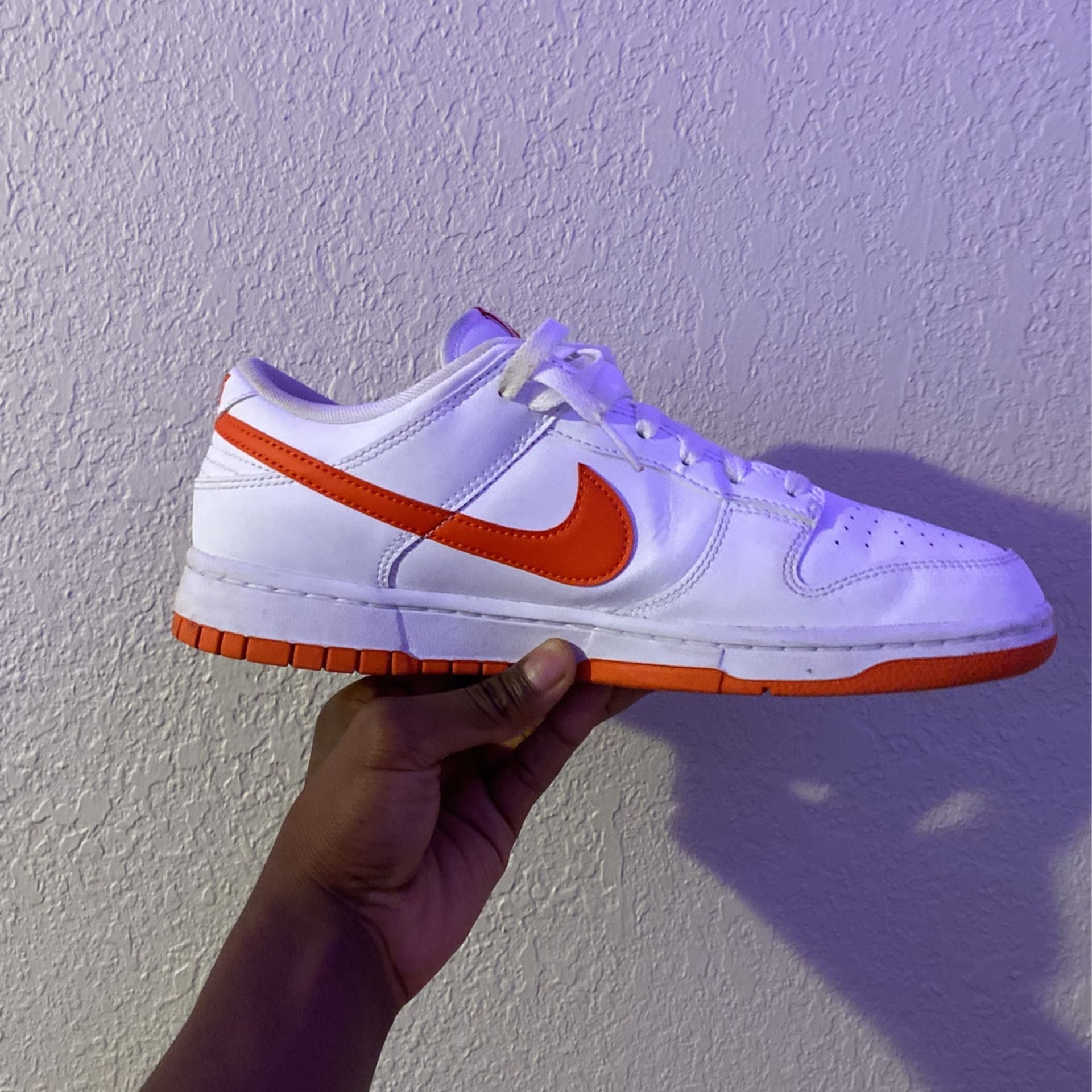 Picante Red Nike Dunks