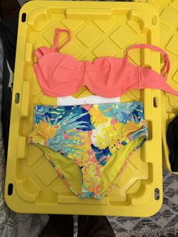 Bathing suit