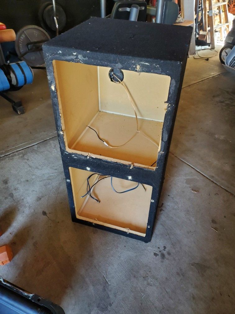 Kicker 15" L7, L5 Box, Sealed Enclosure