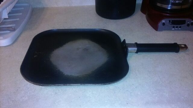 Comal para calentar tortillas$5