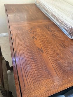 Dining room table