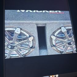 Kicker Comp 12’s & Brand New 1200 Watt Xenon 