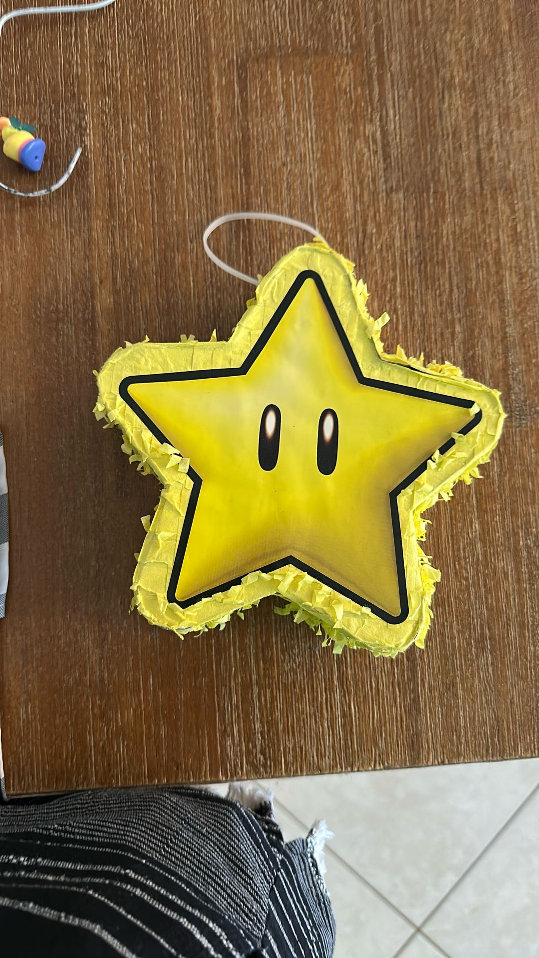 Super Mario Star Mini Piñata