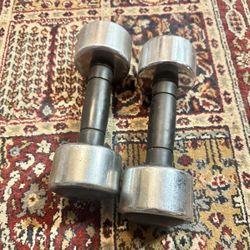 Used Reebok dumbbells 8lbs