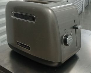 STAINLESS STEEL TOASTER
