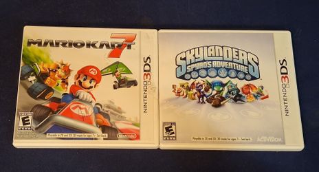 Nintendo 3ds bundle of 2