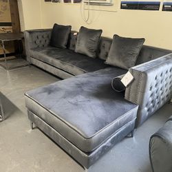 Grey Modern Sectional 
