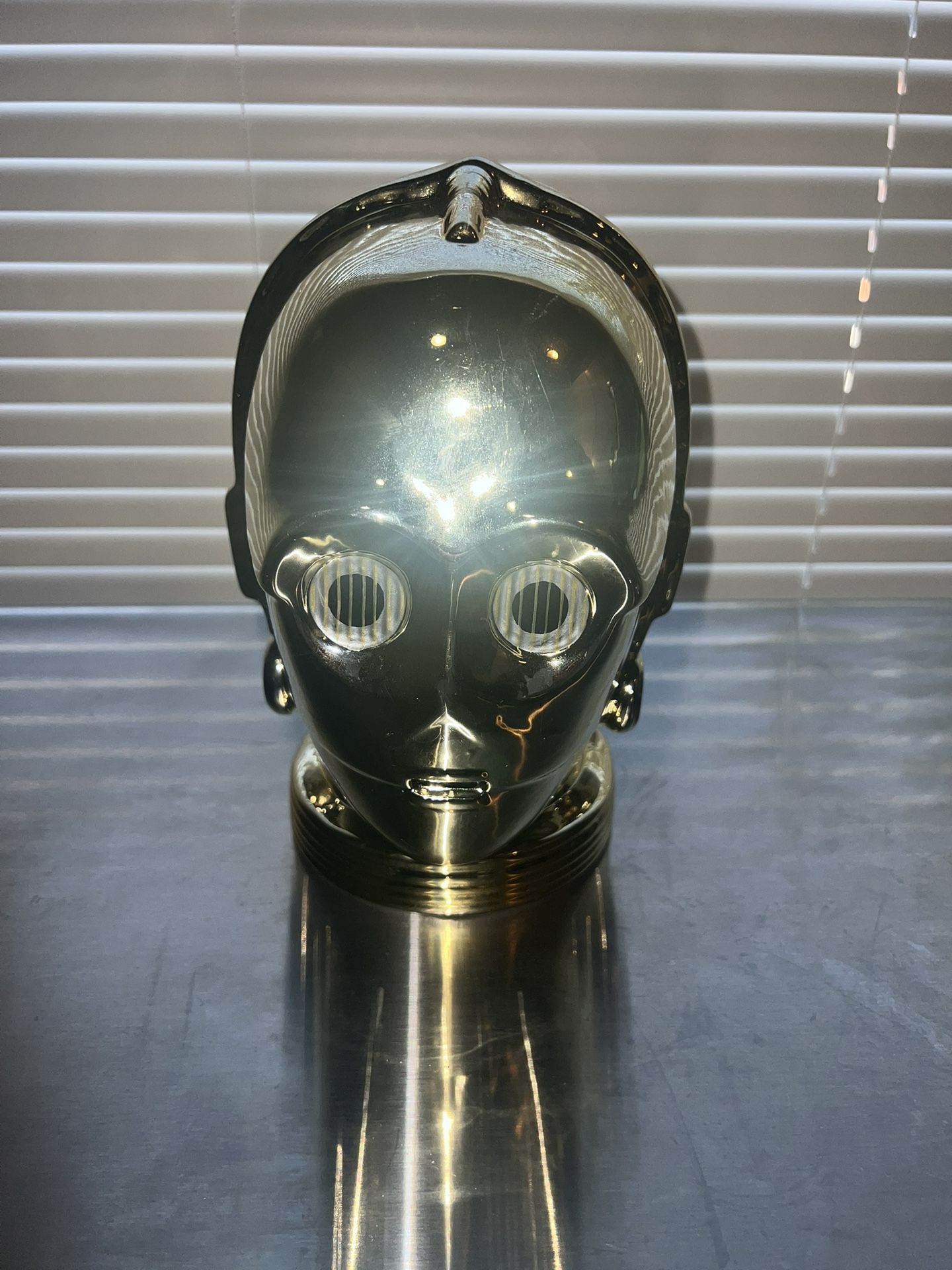 C3PO CERAMIC METALLIC GOLD COOKIE JAR 2005 GALERIE STAR WARS
