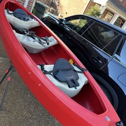 Lifetime Kodiak 13' Canoe - Red (with paddles)