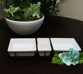 Brand new Gracious Dining 5 Piece Serving Set With Metal Rack Porcelain