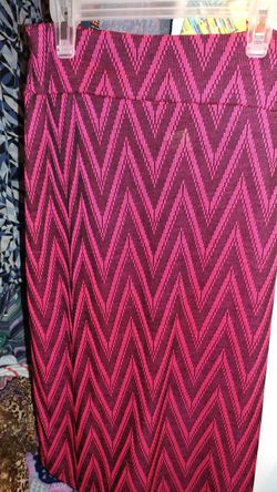 Brand new large hot pink and black pencil skirt