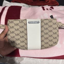 Michael Kors Belt Bag 