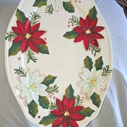 Poinsettia Oval Serving Platter