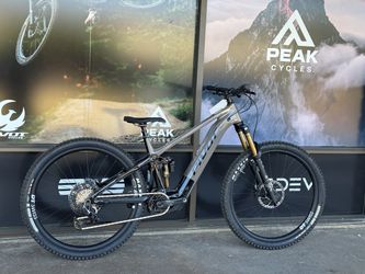 Pivot Shuttle AM PRO Carbon! LARGE!