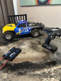 Traxxas slash xl-5 rc truck