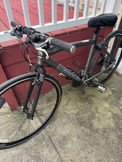 Scott Hybrid Bike Medium